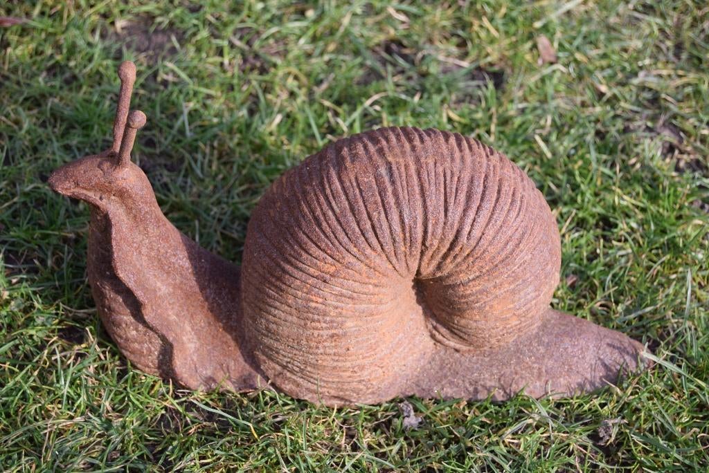 GROTE GIETIJZEREN SLAK, Tuin en Terras, Tuinbeelden, Ophalen of Verzenden, Nieuw, Overige materialen, Dierenbeeld