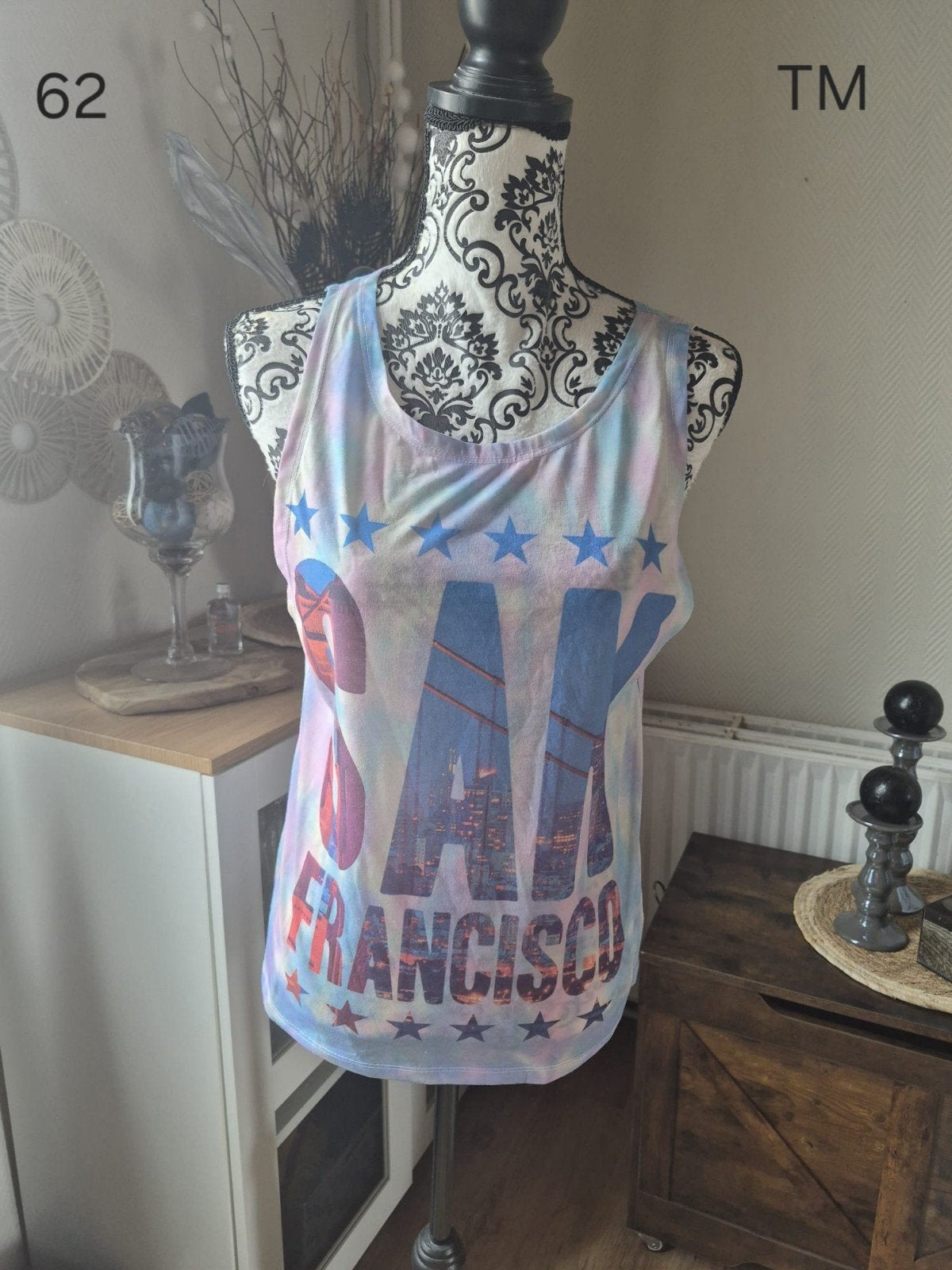 t-shirt Jennifer Taille M, Enlèvement ou Envoi, Sans manches