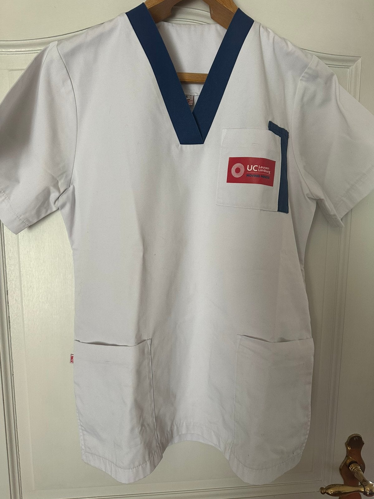 UCLL uniform stage, Enlèvement, Comme neuf