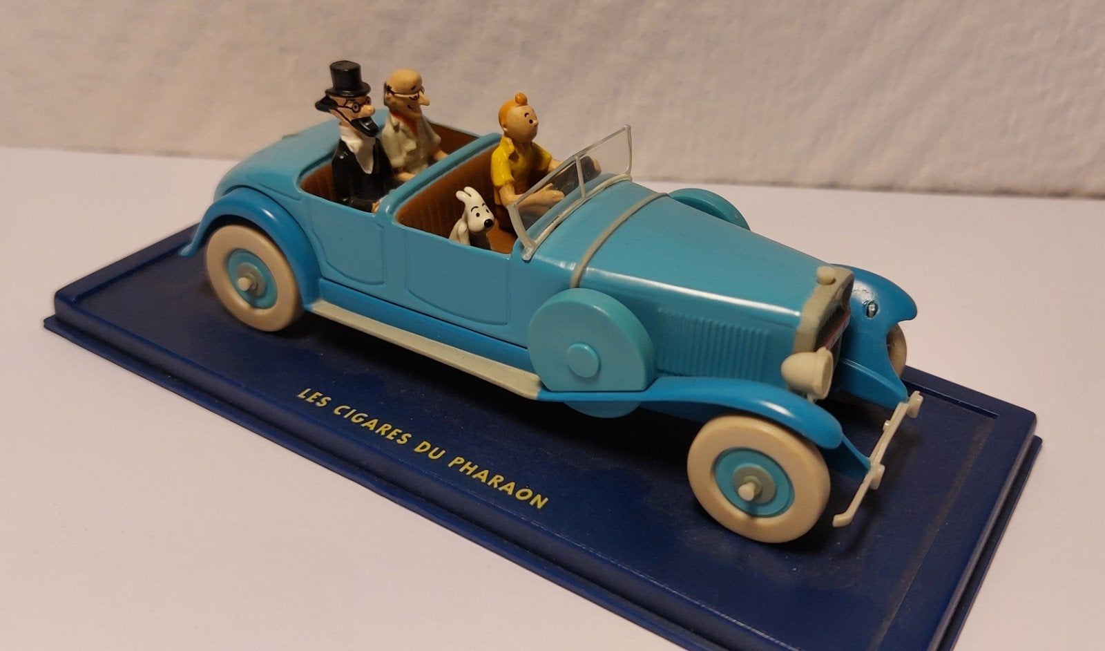 Voiture TINTIN Atlas 1/43 'La torpille Lincoln 1930', Collections, Personnages de BD, Enlèvement ou Envoi, Tintin, Utilisé, Statue ou Figurine