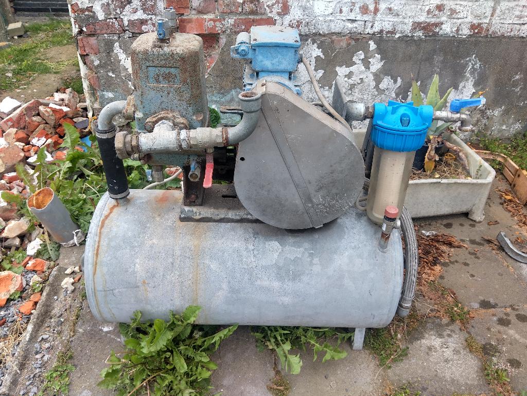 Zuigerpomp, Tuin en Terras, Waterpompen, Gebruikt, Elektrisch, Overige typen, Ophalen