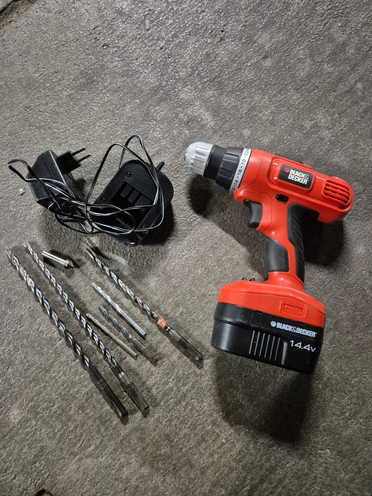Perceuse-visseuse sans fil Black & Decker, Enlèvement ou Envoi, Comme neuf, Perceuse
