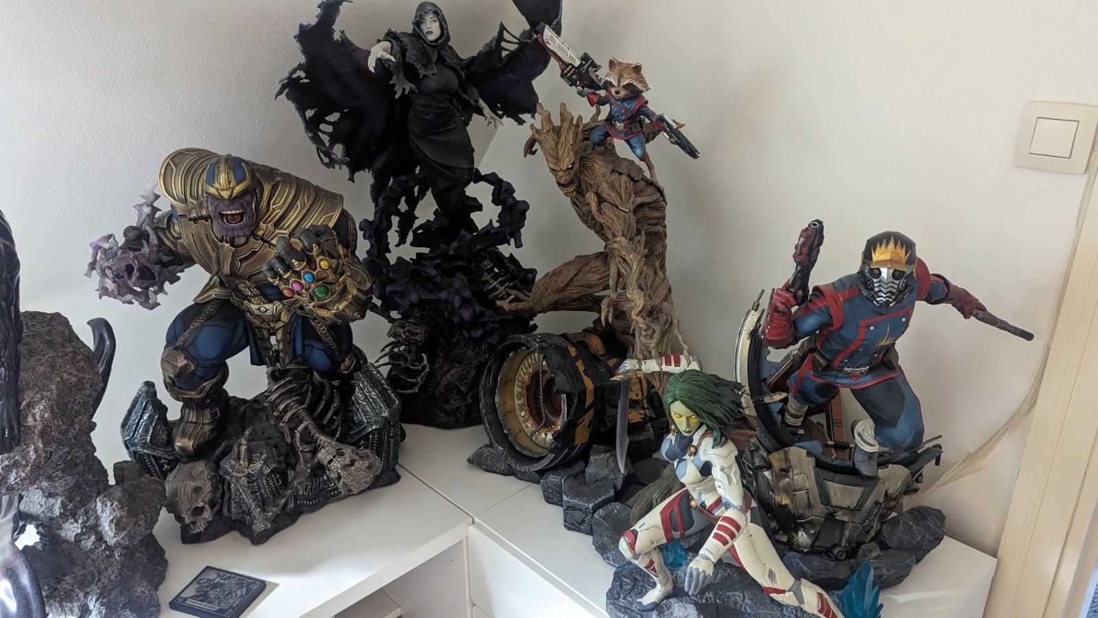 xm studios+sideshow ( Pokemon trade open), Ophalen of Verzenden