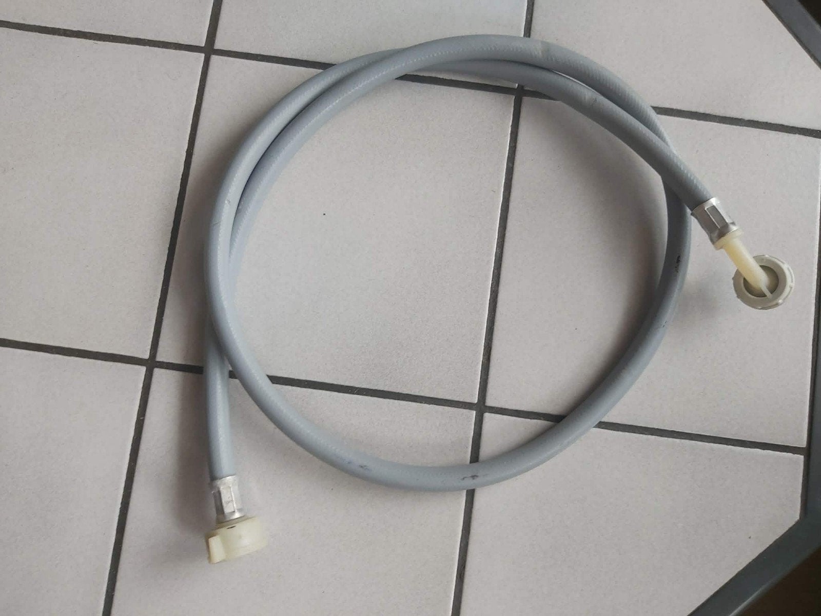 compartiment pour machine à laver (il n'en reste qu'un), Electroménager, Enlèvement