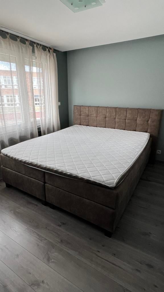 Boxspring 210/180cm speciale maat van Leen Bakker, Huis en Inrichting, Ophalen of Verzenden, Zo goed als nieuw, 210 cm, 180 cm
