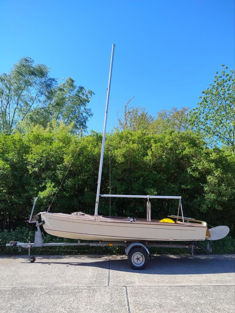 Volksboot 480 met buiskap + Atlanta baantrailer, Watersport en Boten, Ophalen, Geen motor, Gebruikt, Overige typen