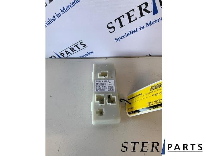 Module passage hayon d'un Mercedes B-Klasse, 3 mois de garantie, Utilisé, -, -
