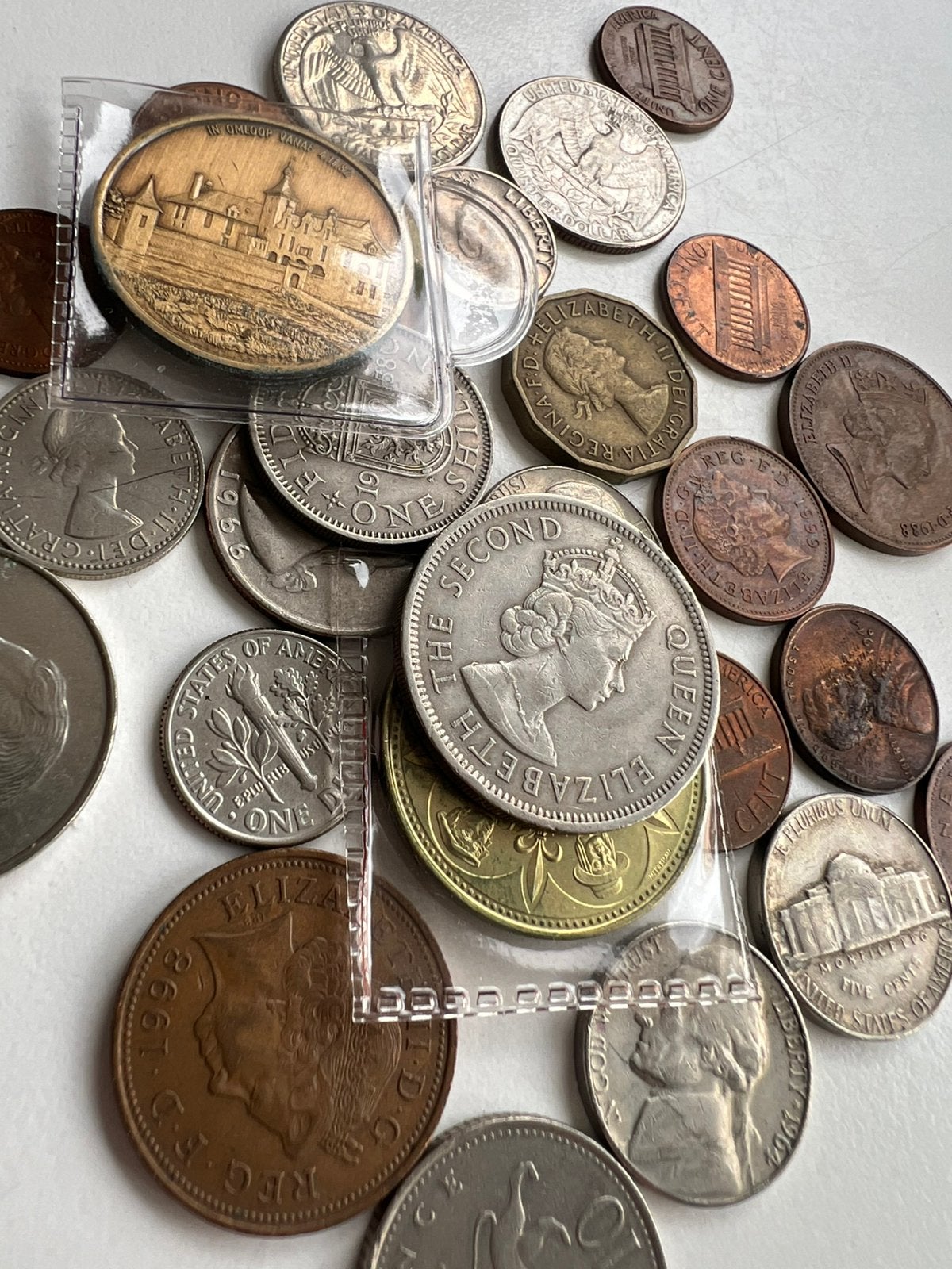 World Coin Mix, Timbres & Monnaies, Enlèvement ou Envoi