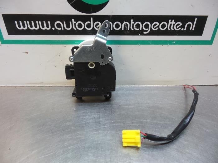 Clapet chauffage moteur d'un Suzuki Swift (Swift 05-), -, 3 mois de garantie, Utilisé, -