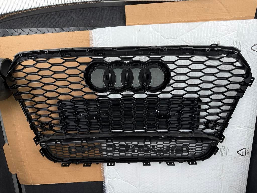 Audi a6 c7 grill rs6 incl quattro logo, Auto-onderdelen, Ophalen, Voor, Audi