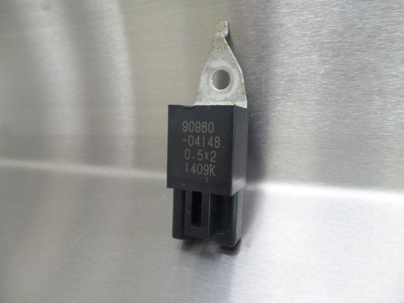 DIVERS RELAIS Toyota Urban Cruiser (|9098004148|), Utilisé, Toyota