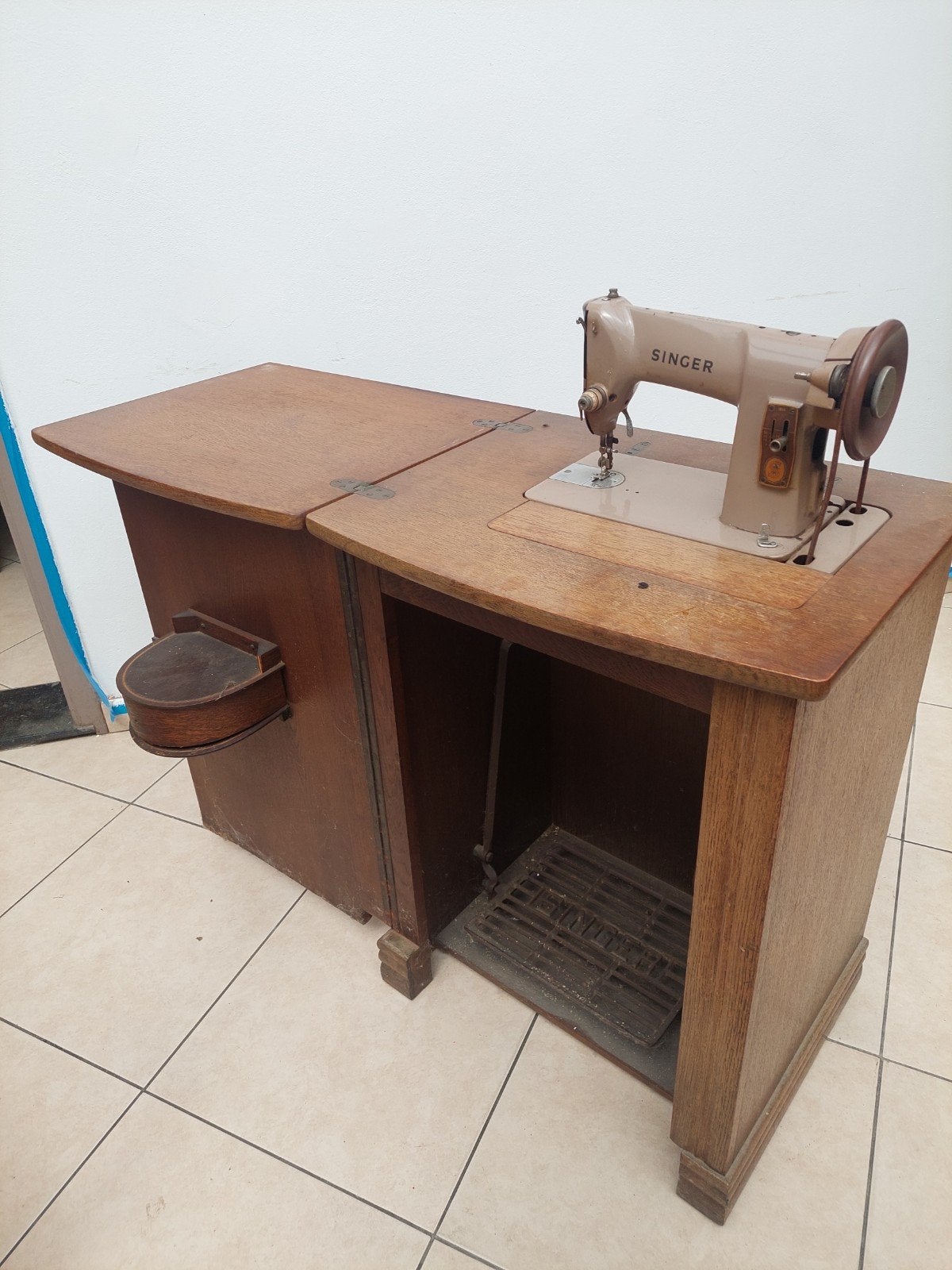 Ancienne machine à coudre singer, Antiquités & Art, Antiquités | Machines à coudre