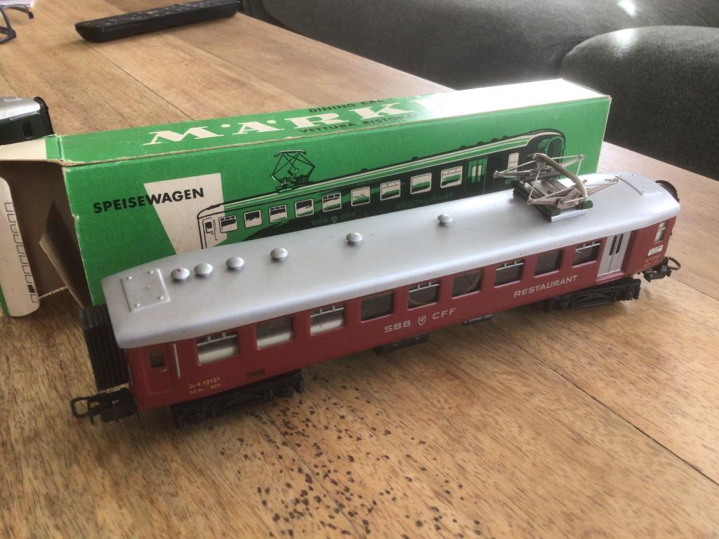 marklin Zwitsers rijtuig 4035 in ovp. Prachtig en zelden, Courant alternatif, Wagon, Enlèvement, Utilisé