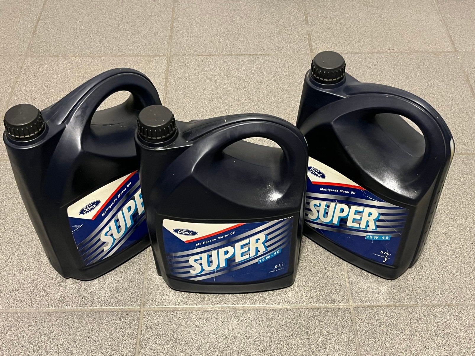3 x 5 litres huile moteur 15w-40, Enlèvement, Comme neuf
