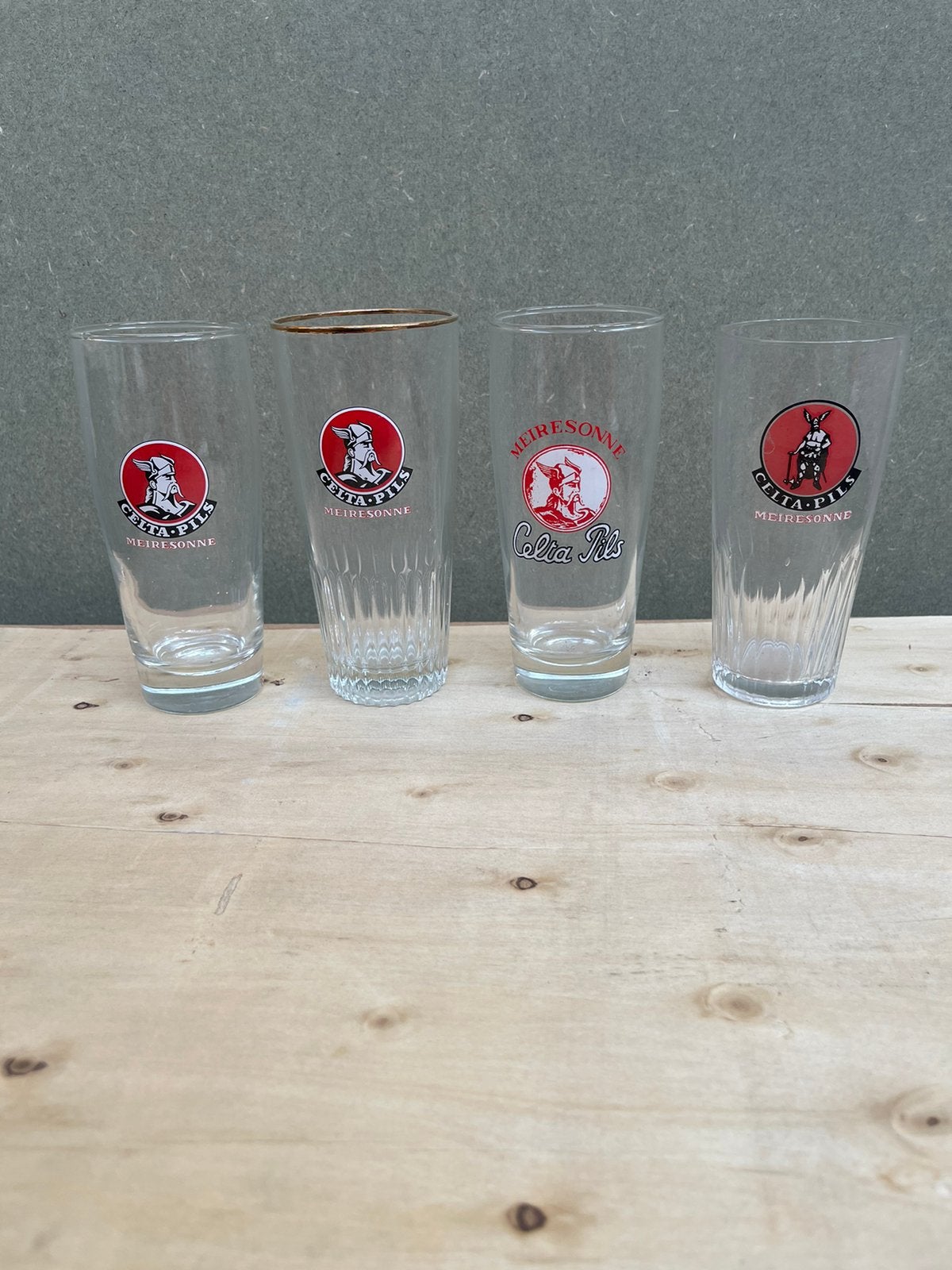 Celta pils, Collections, Enlèvement, Comme neuf