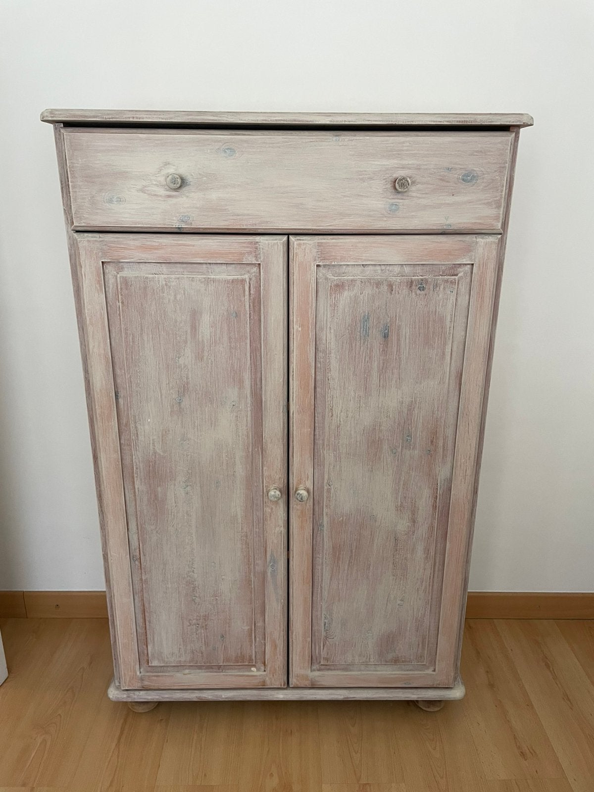 Armoire en bois a restaurer, Enlèvement, Utilisé