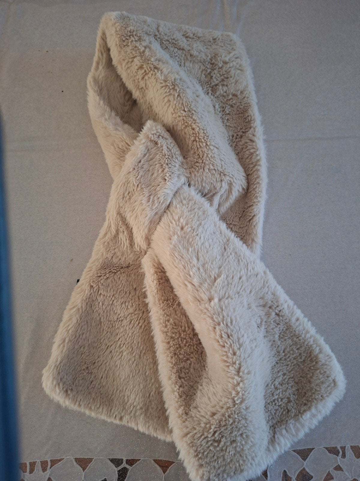 echarpe parfois fausse fourrure, Neuf, Taille 38/40 (M), Écharpe, Parfois