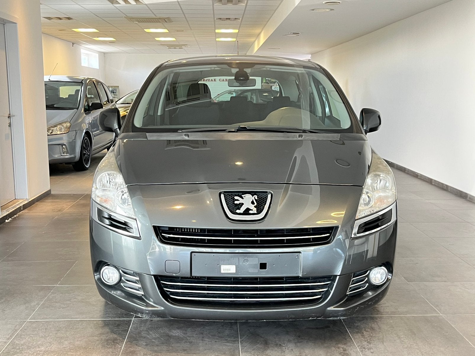 Peugeot 5008 1.6 Diesel HDI Manueel 268.000km, Auto's, Monovolume, Bedrijf, Diesel, Te koop