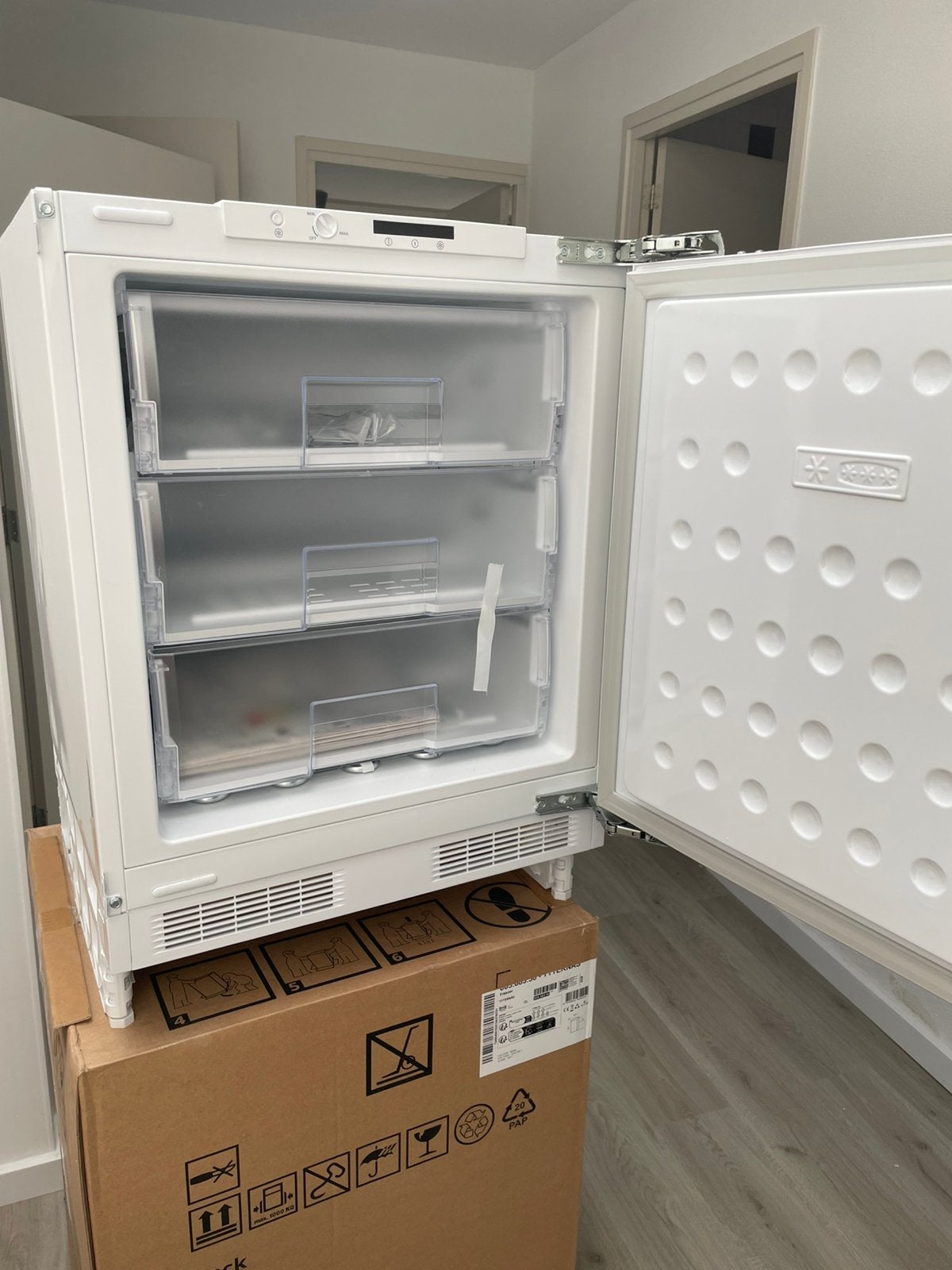 IKEA YTTERNÄS vriezers – 94 liter, Elektronische apparatuur, Vriezers en Diepvrieskisten, Ophalen, Zo goed als nieuw
