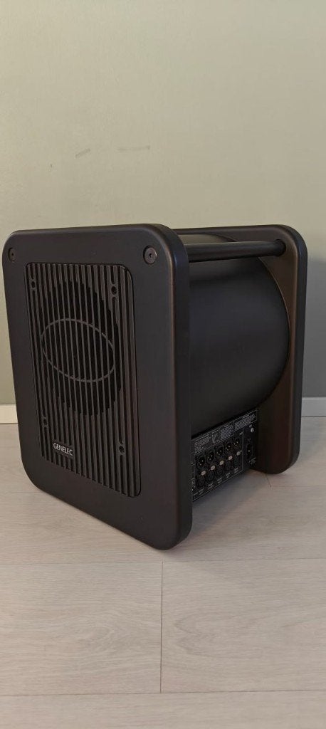 Genelec 7050B Active Subwoofer, Overige merken, Subwoofer, Ophalen of Verzenden, Zo goed als nieuw