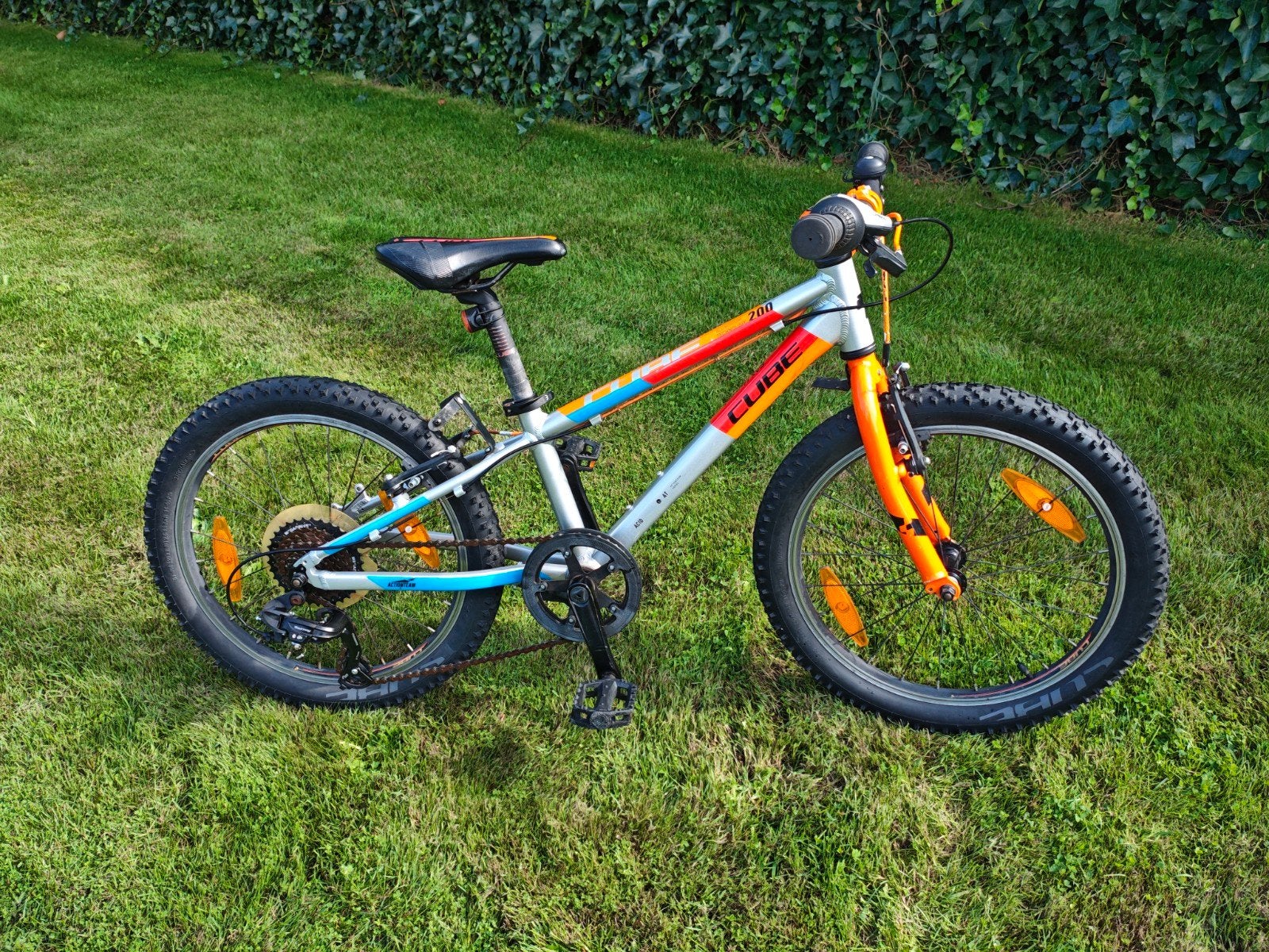 CUBE Kid 200 20" – Oranje/Rood, Fietsen en Brommers, Ophalen, Gebruikt, Velgrem, Aluminium