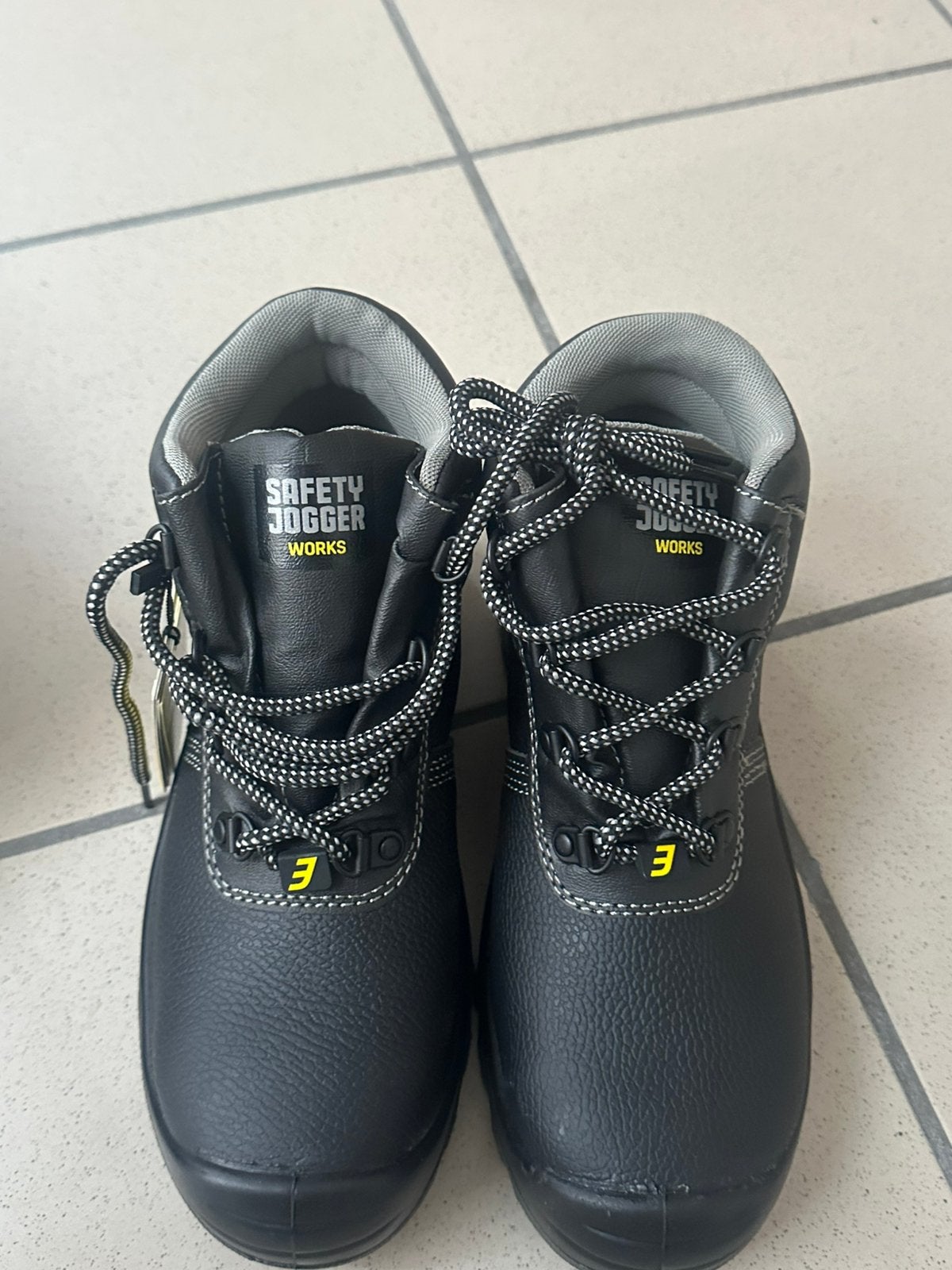 Safety Jogger Werkschoenen – Nieuw, Nooit Gedragen, Ophalen, Zo goed als nieuw