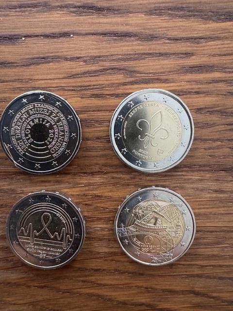 20 Herdenkingsmunten cc, Postzegels en Munten, Munten | Europa | Euromunten, Ophalen of Verzenden, 2 euro, Losse munt