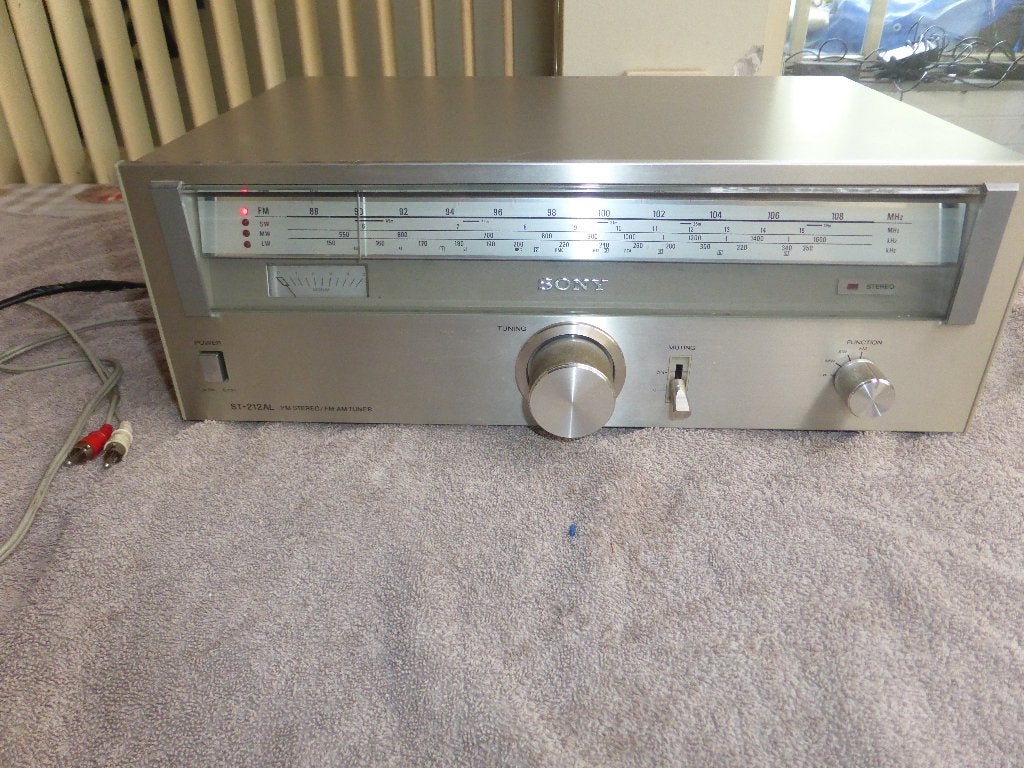 tuner sony ST-212AL in goede werkende staat, Audio, Tv en Foto, Ophalen of Verzenden, Gebruikt