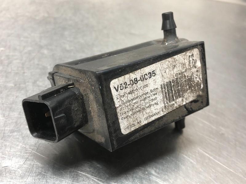 LAVE-GLACE POMPE AVANT Hyundai Getz (|985100100|), Utilisé, Hyundai