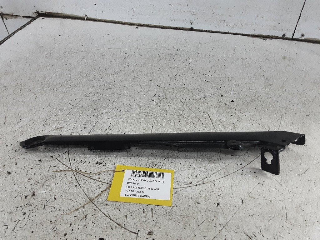KOPLAMP HOUDER LINKS Golf VII Variant (AUVV) (5G0805931), Auto-onderdelen, Gebruikt, Volkswagen, Volkswagen AG, Kundenbetreuung@volkswagen.de