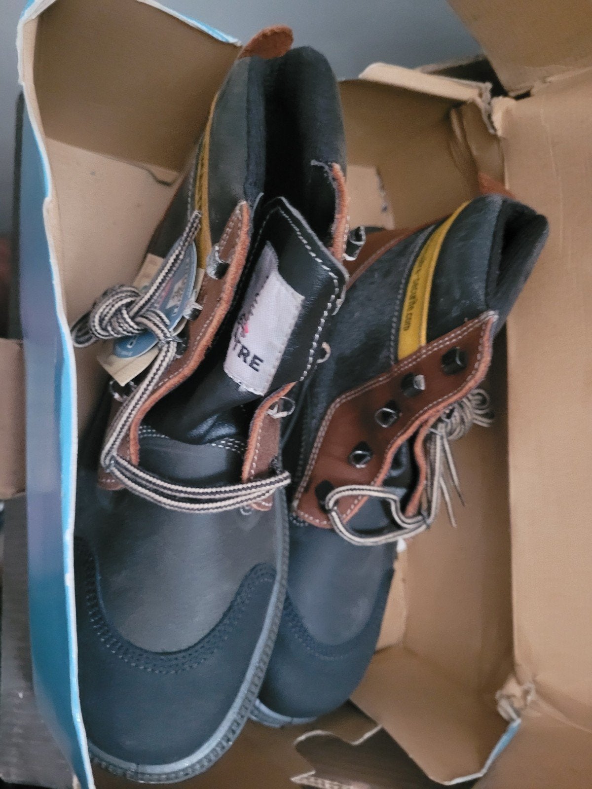 Chaussures de sécurité, Doe-het-zelf en Bouw, Veiligheidskleding, Ophalen