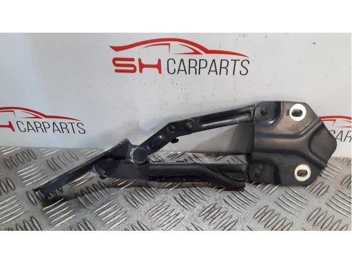 Charnière capot d'un Volkswagen Touran, Volkswagen, -, 3 mois de garantie, Utilisé
