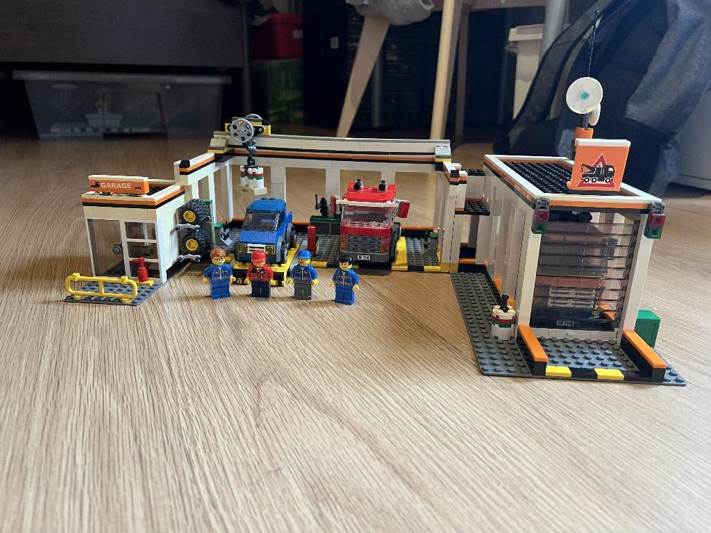 Lego Garage, Ophalen, Lego, Inclusief minifiguren, City