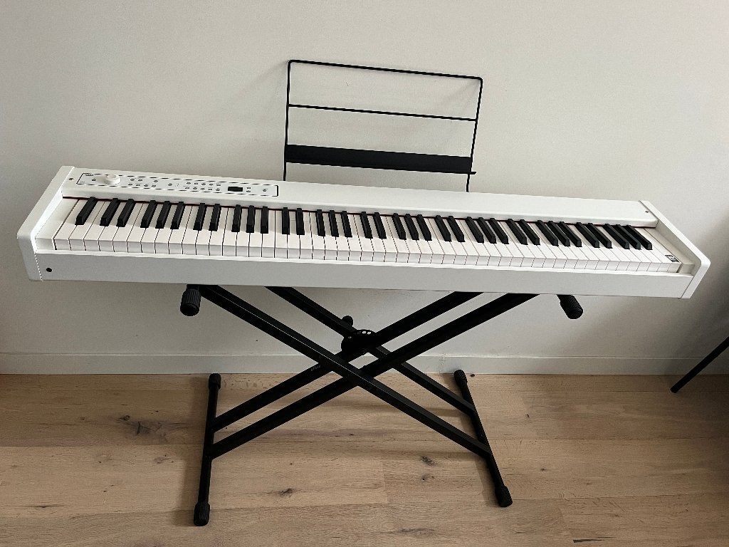 Korg D1 Digital Piano, Muziek en Instrumenten, Ophalen, Wit, Digitaal, Zo goed als nieuw