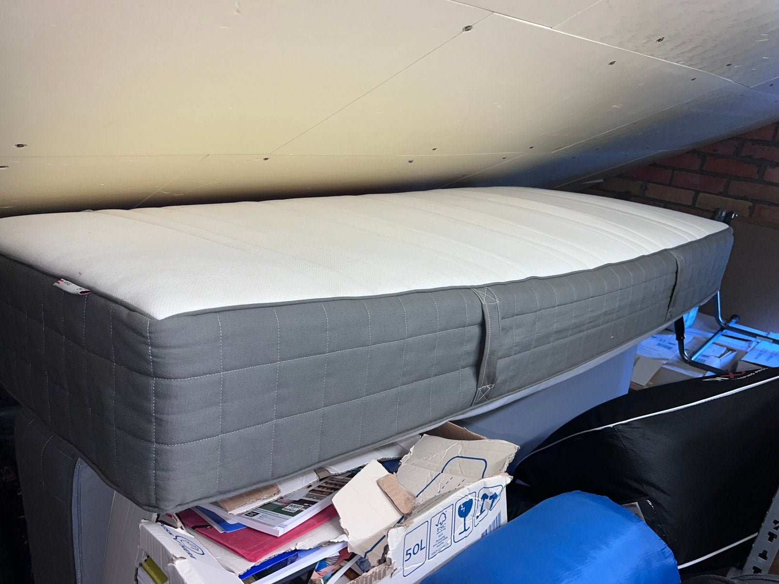 3 EXCELLENTS MATELAS GRÂCE AU DÉMÉNAGEMENT, Maison & Meubles, 90 cm, Medium tot ferm, Beige, Enlèvement