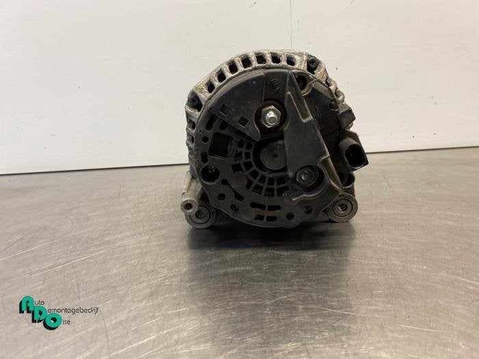 Dynamo van een Volkswagen Crafter (Crafter 06-), Auto-onderdelen, Gebruikt, -, Volkswagen, -