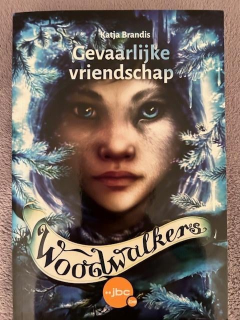 Woodwalkers Gevaarlijke vriendschap Katja Brandis, Boeken, Nieuw, Ophalen of Verzenden, Fictie, Katja Brandis