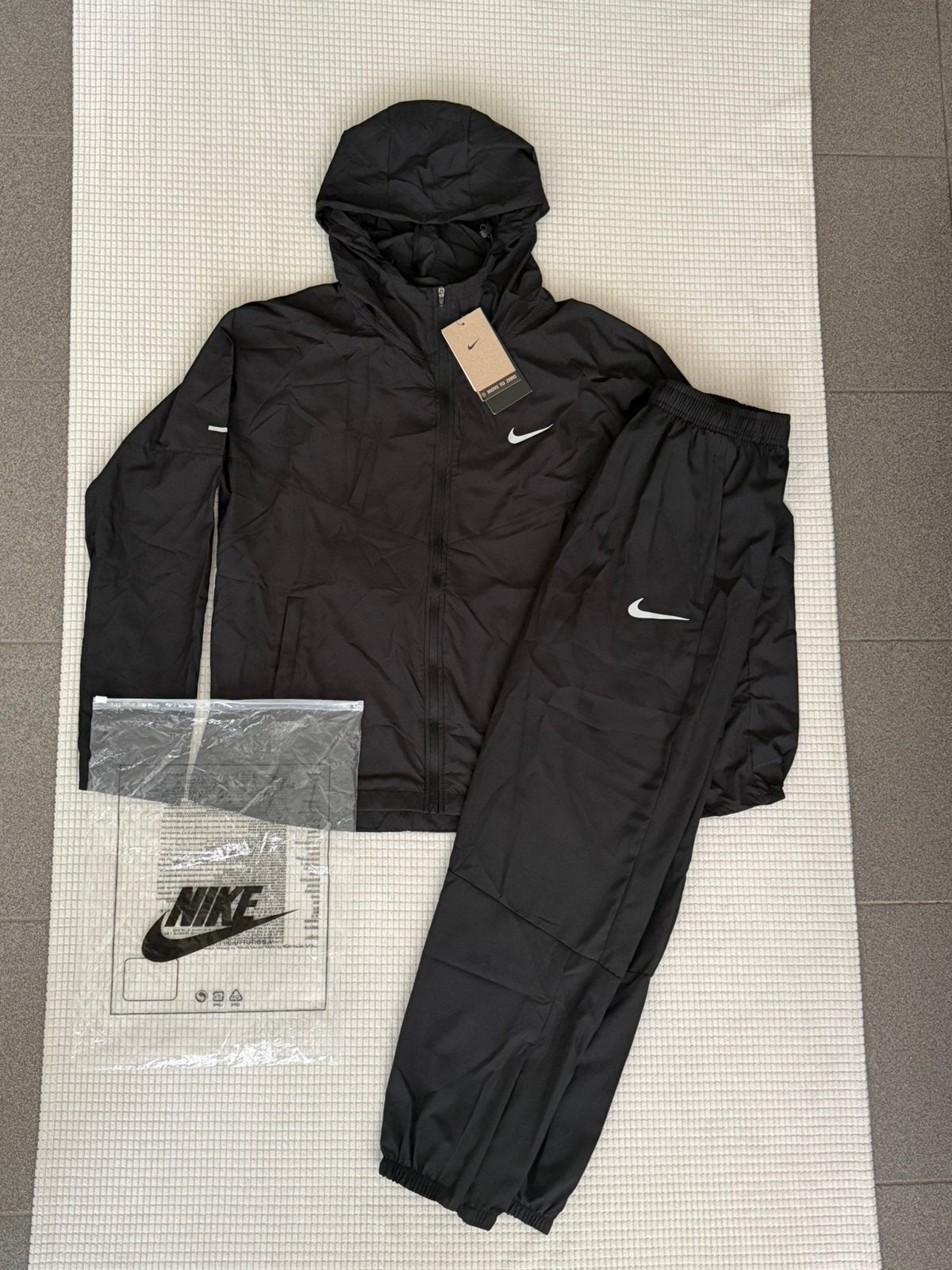 Nike running set, Ophalen of Verzenden, Nieuw
