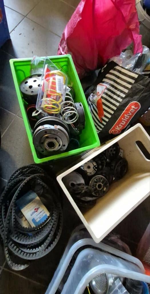Mbk booster aerox koppeling varios, Enlèvement