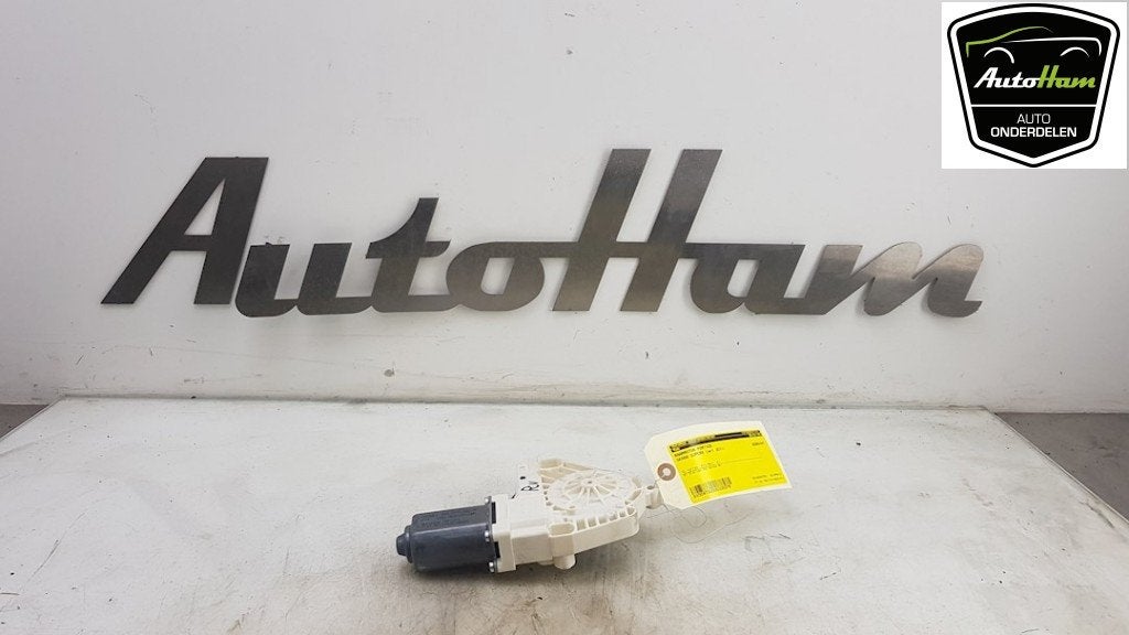 MOTEUR LEVE VITRE ELECTRIQUE Superb Combi (3TAC / TAF), Utilisé, Skoda