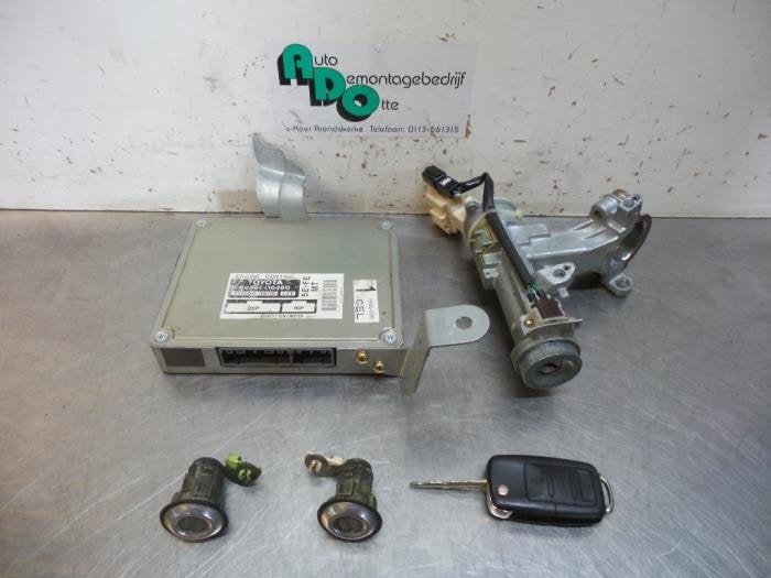 Serrure de contact + ordinateur d'un Toyota Paseo (Paseo 94-, -, 3 mois de garantie, Toyota, Utilisé