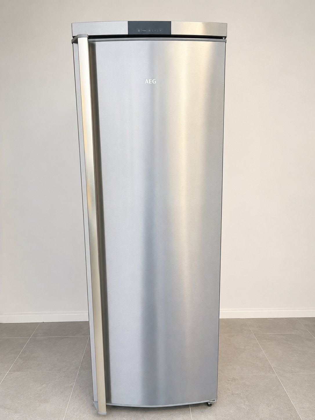 AEG Frigo A++, Elektronische apparatuur, Koelkasten en IJskasten, Ophalen, Zo goed als nieuw