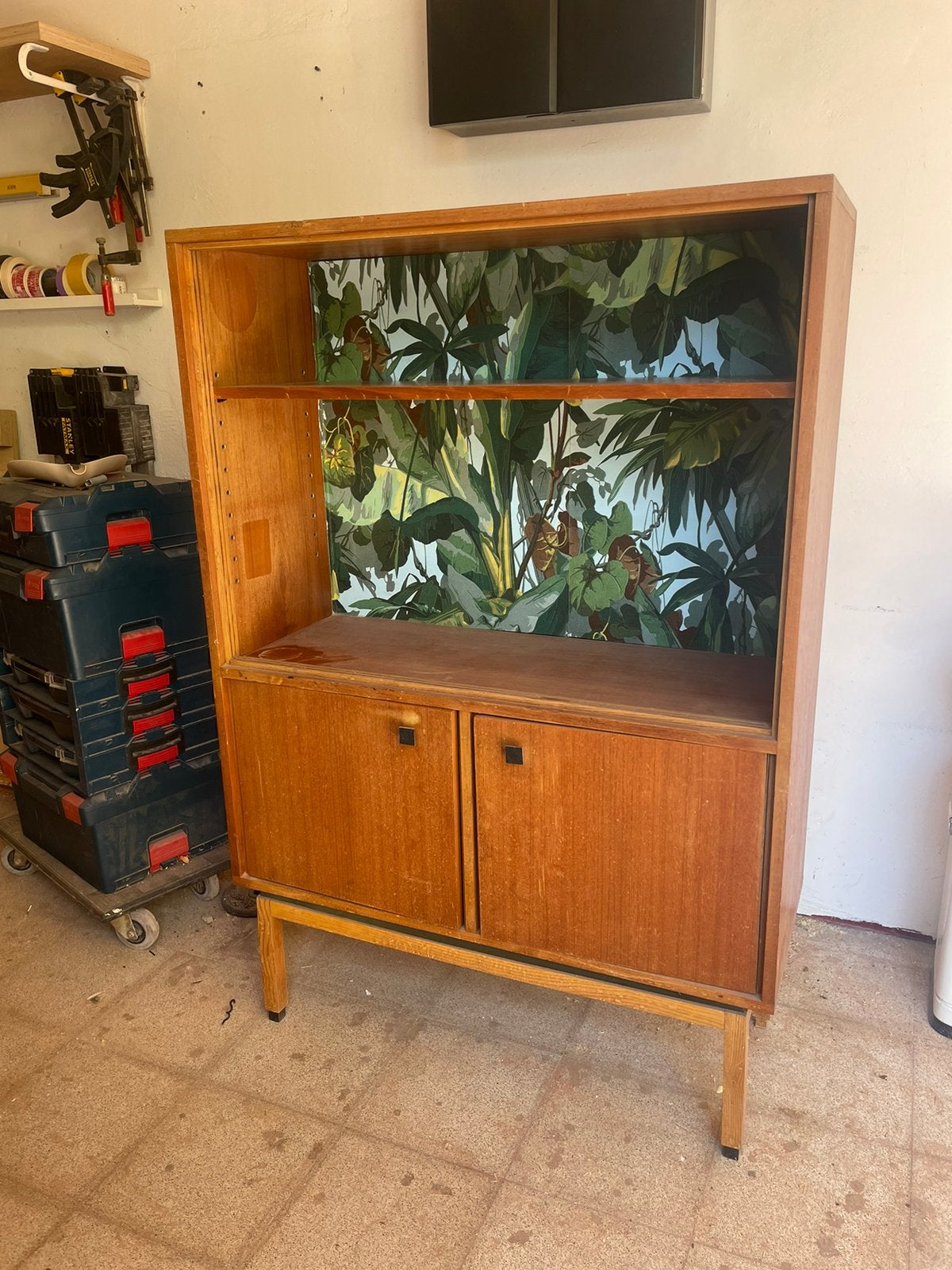 Vintage kast GERESERVEERD tot 16juli, Ophalen, Zo goed als nieuw