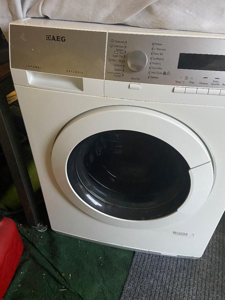 Wasmachine AEG, Ophalen, 1200 tot 1600 toeren, Gebruikt, 8 tot 10 kg