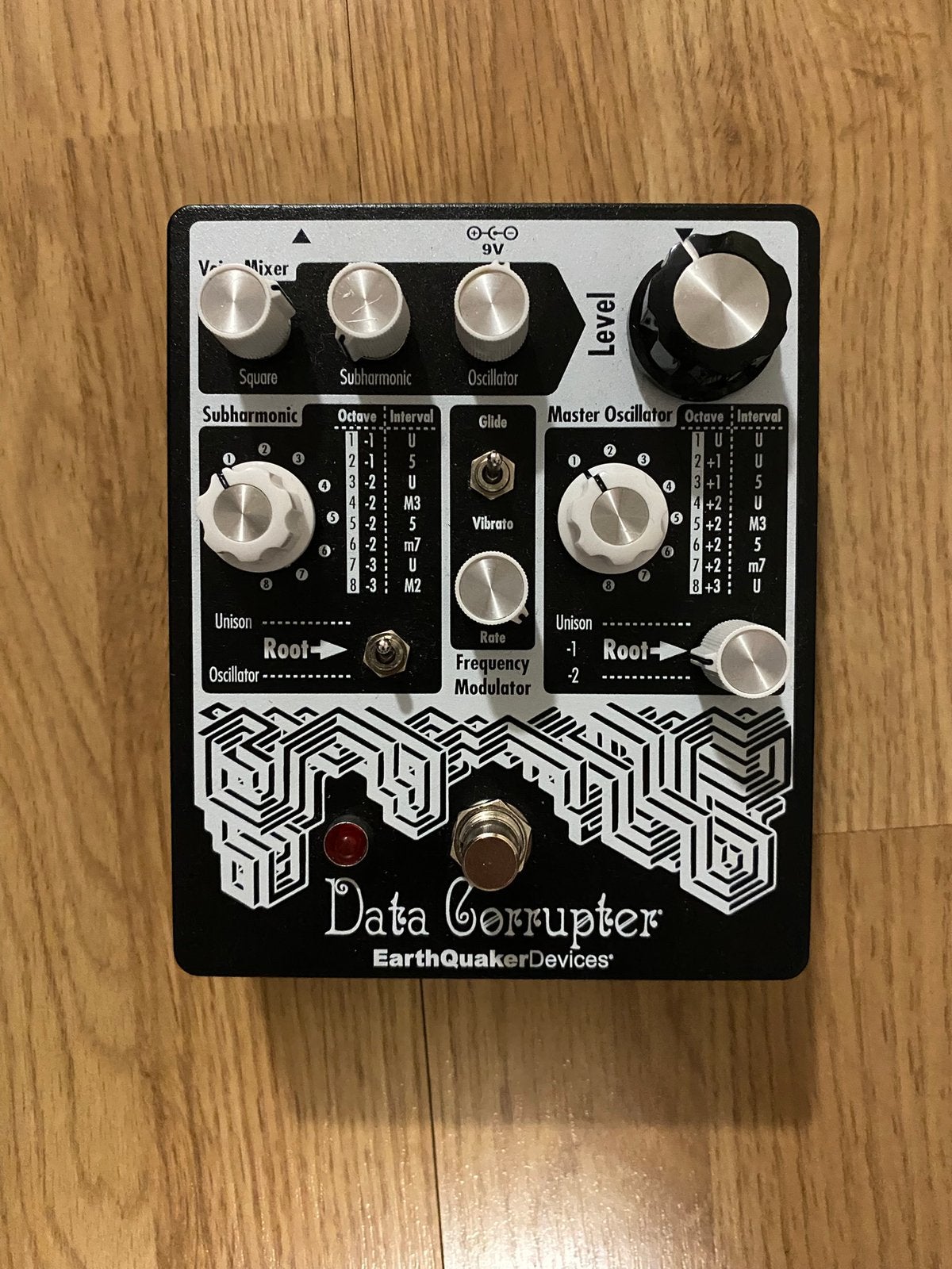 Earthquaker Devices Data Corrupter (pedale fuzz/pll), Musique & Instruments, Enlèvement, Comme neuf