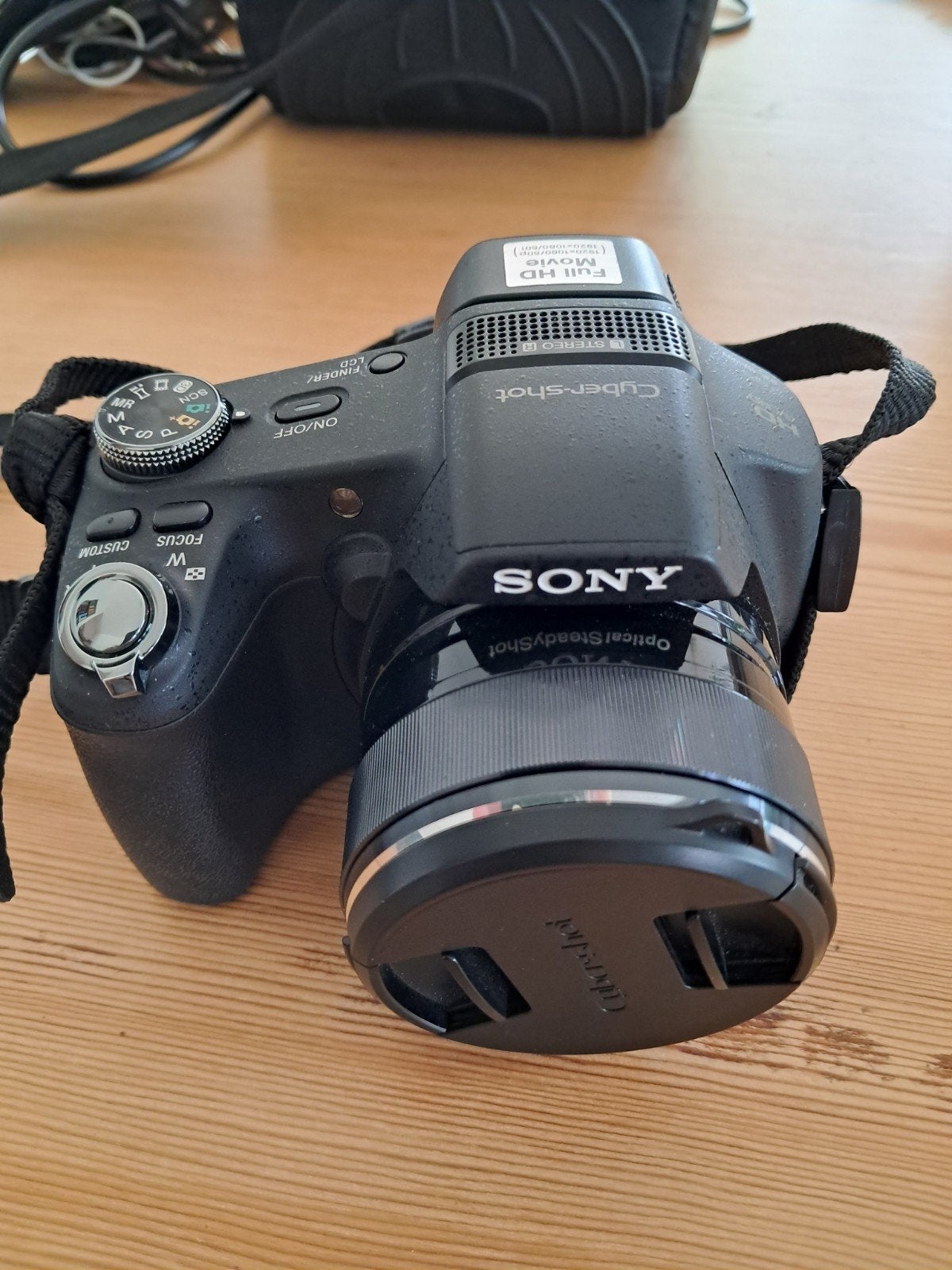 sony cybershot DSC-HX100V, Ophalen, Oplader, 16 megapixels, Zo goed als nieuw