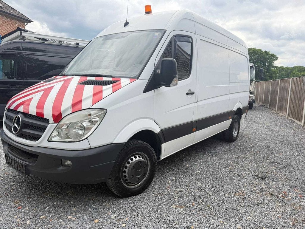 Véhicule commercial Mercedes-Benz 519 3.0L Sprinter, Autos, Achat, Entreprise, Boîte manuelle, Mercedes-Benz