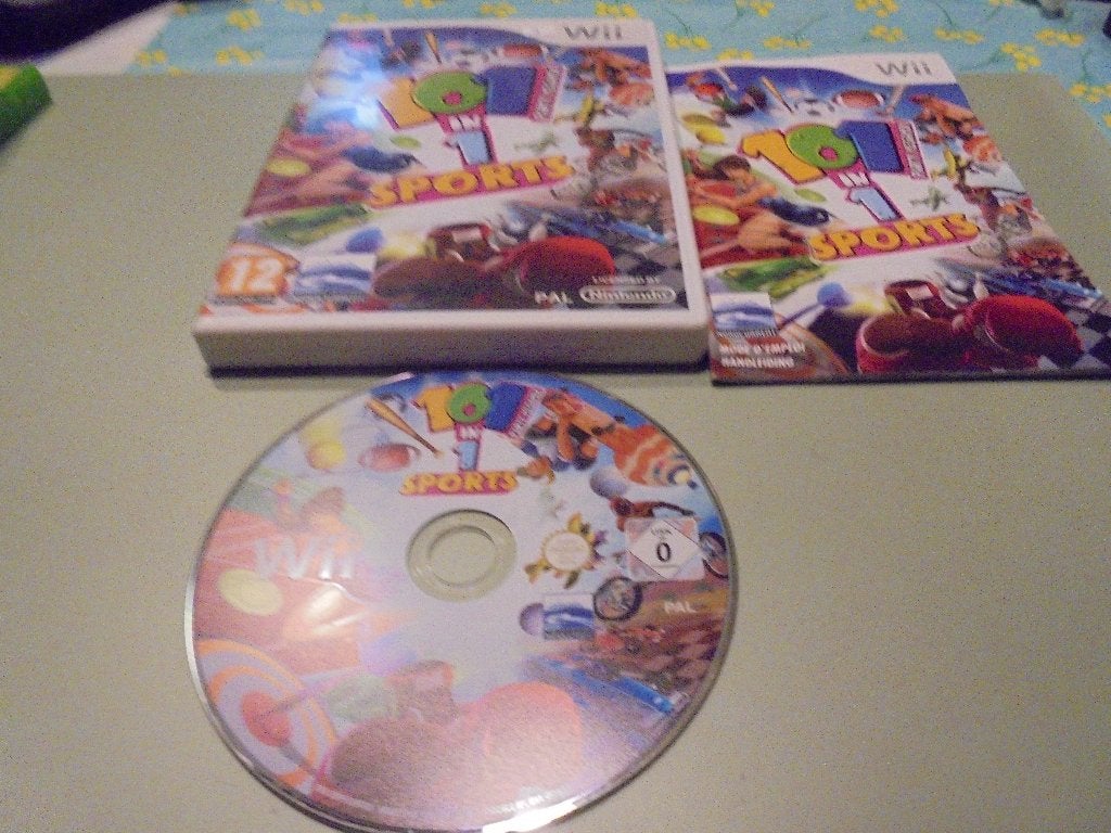 WII 101 in 1 Sports (CIB), Consoles de jeu & Jeux vidéo, Enlèvement ou Envoi, À partir de 12 ans, Utilisé, 3 joueurs ou plus