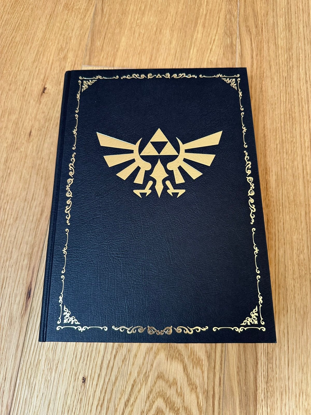 The Legend of Zelda: Twilight princess HD prima guide, Games en Spelcomputers, Ophalen of Verzenden, Zo goed als nieuw