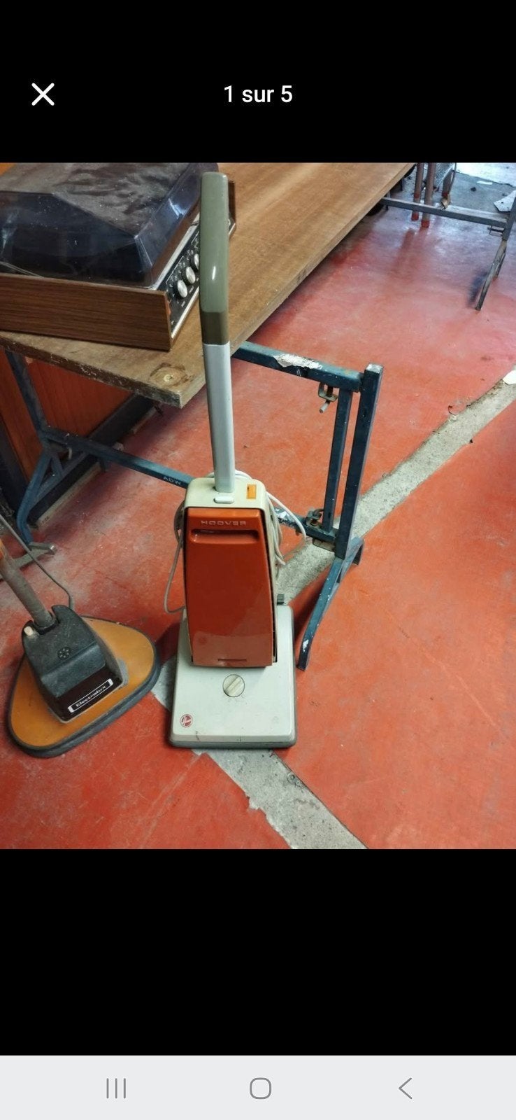 Aspirateur hoover